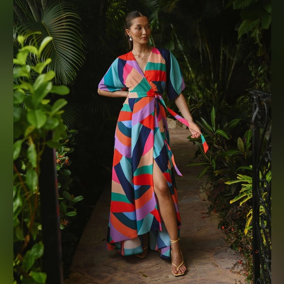 Hutch ‘Gemma’ Colorful Kimono Sleeve High Low Wrap Dress - Picture 1 of 6